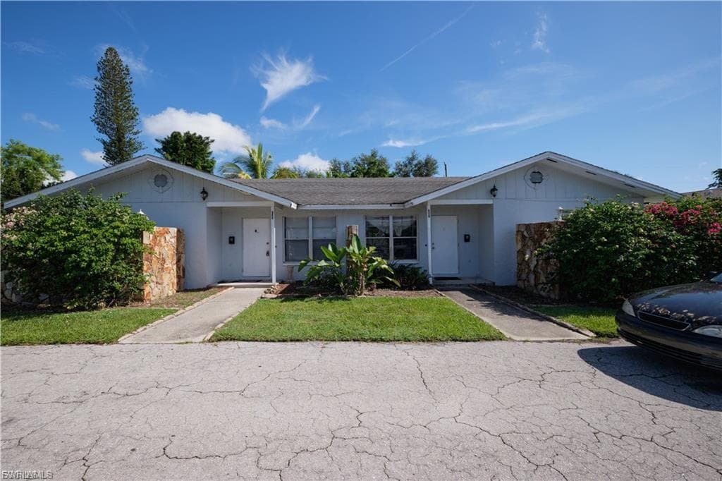 257 Cape Coral PKY E B CAPE CORAL, FL 33904