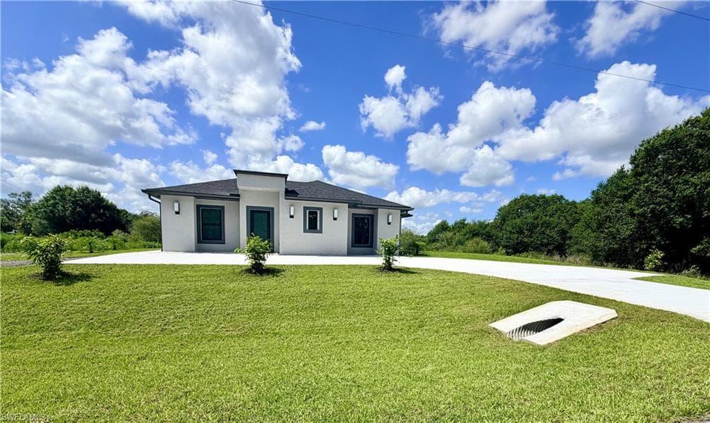 7655 7th PL LABELLE, FL 33935