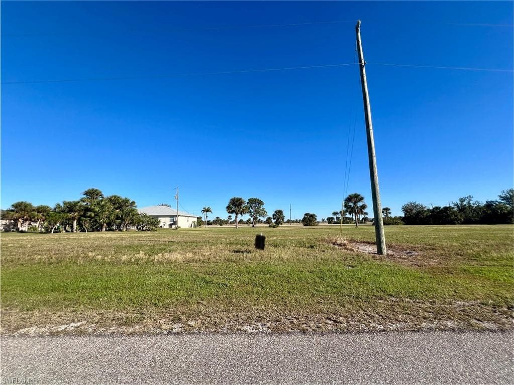 17 Brig CIR E PLACIDA, FL 33946