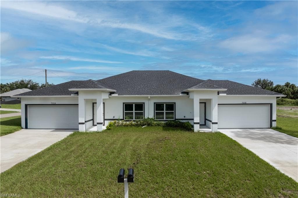 1601 E 7th ST LEHIGH ACRES, FL 33972