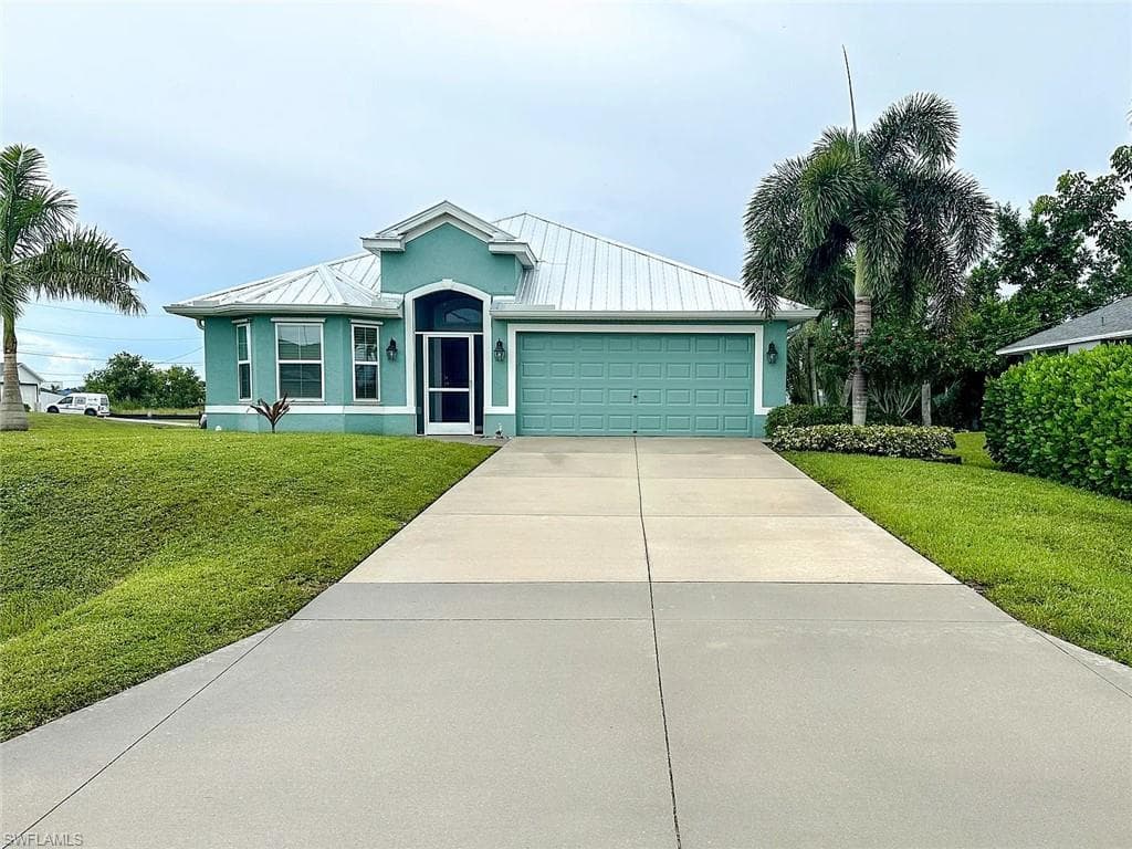 204 NW 5th TER CAPE CORAL, FL 33993