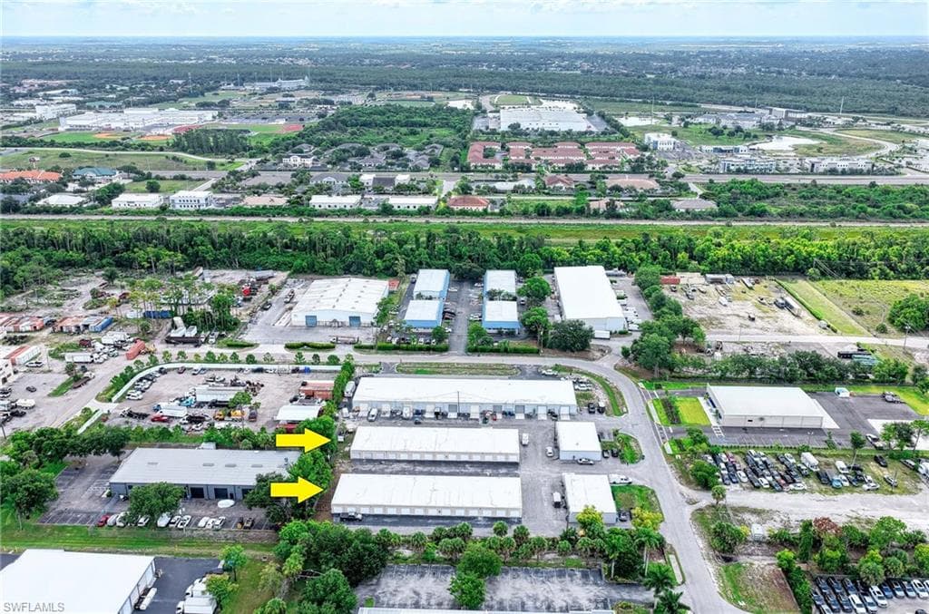 2245/2243 Bruner LN FORT MYERS, FL 33912