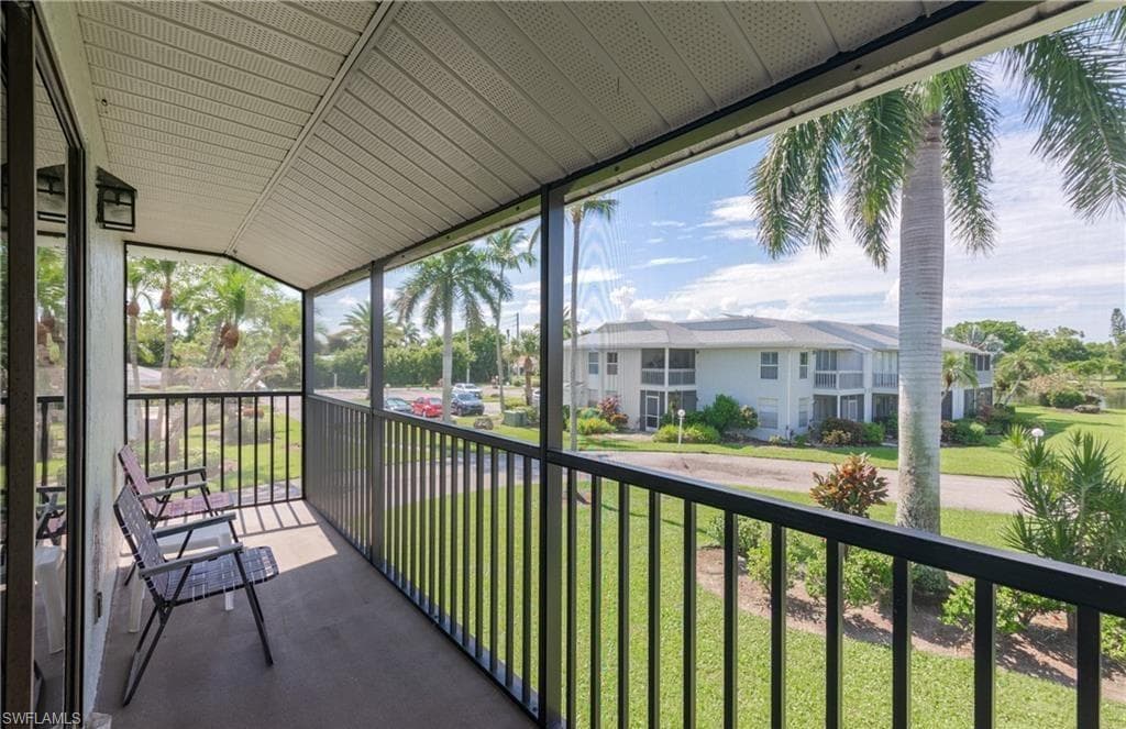 7105 Quail Run CT W 2 FORT MYERS, FL 33908