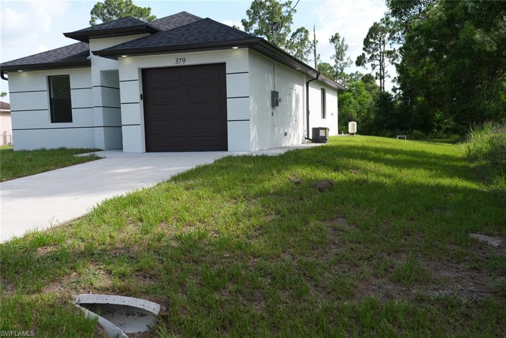379 Selkirk AVE LEHIGH ACRES, FL 33974