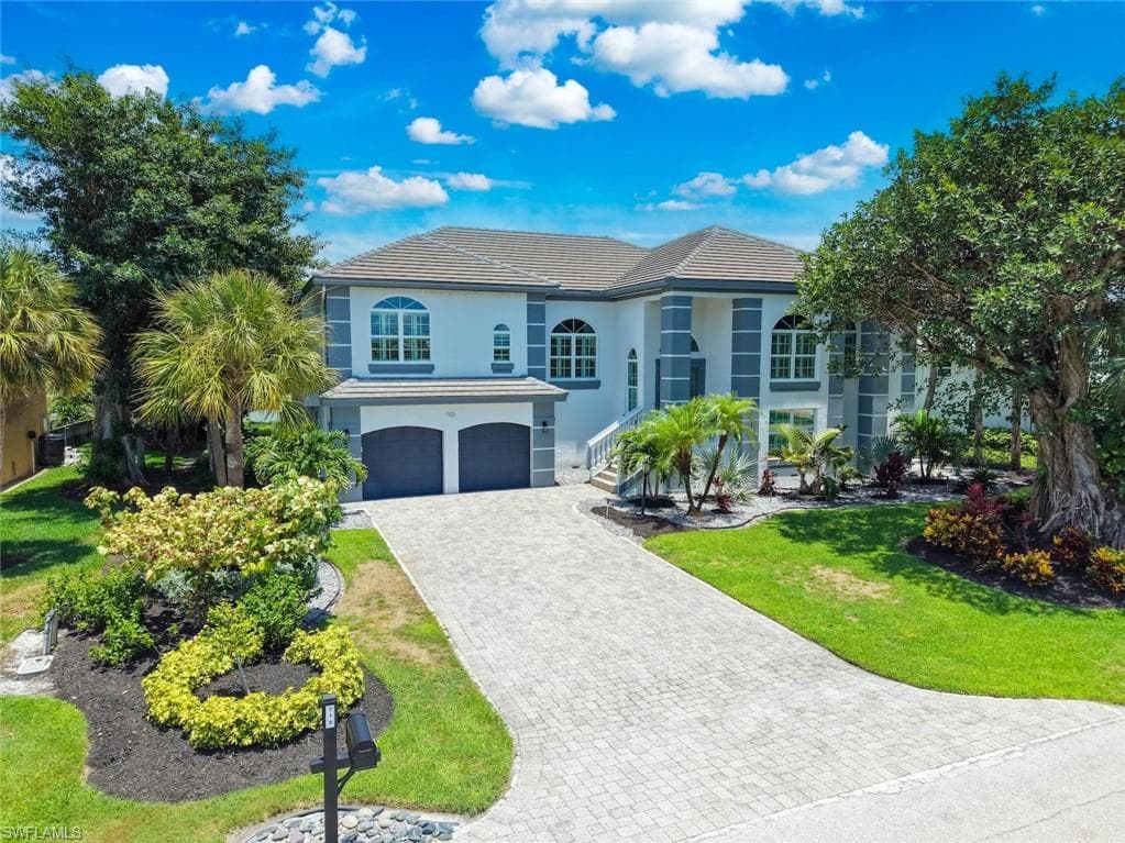 710 Birdie View PT SANIBEL, FL 33957