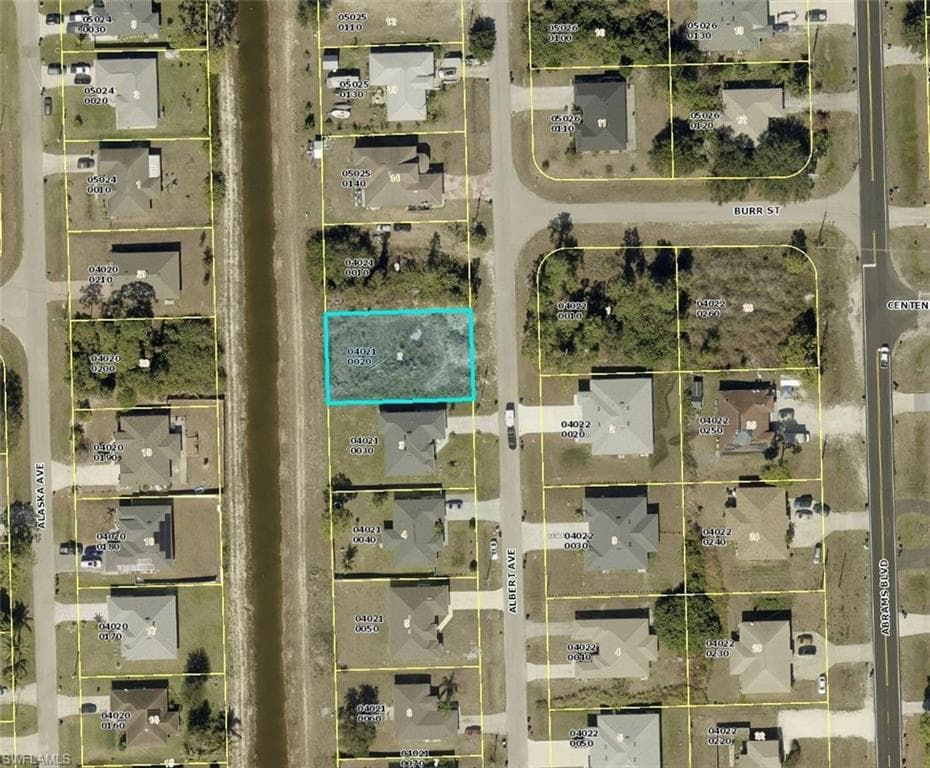 1053 Albert AVE LEHIGH ACRES, FL 33971