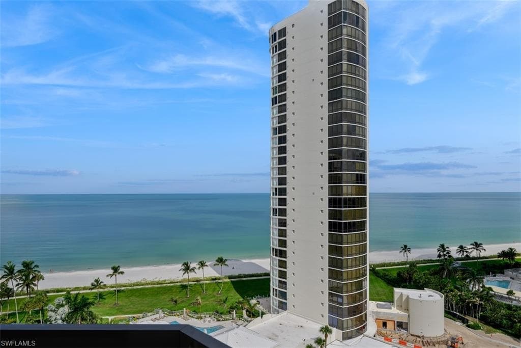 4551 Gulf Shore BLVD N 1600 NAPLES, FL 34103