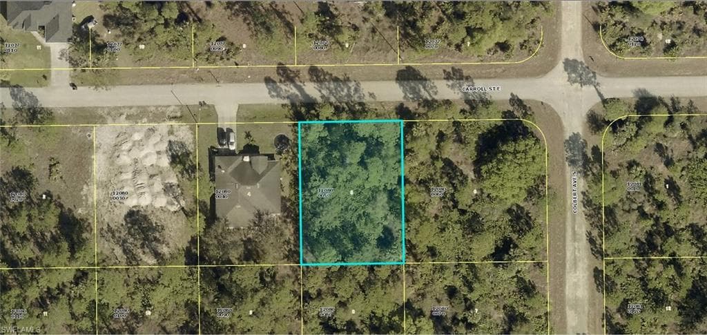 1024 Carroll ST E LEHIGH ACRES, FL 33974