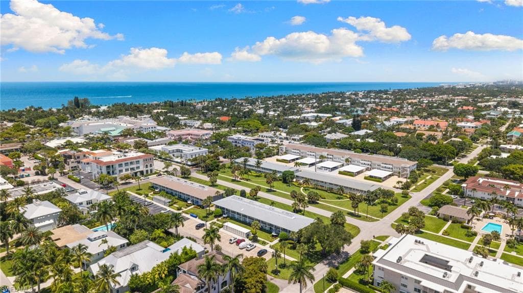 468 12th AVE S 468 NAPLES, FL 34102