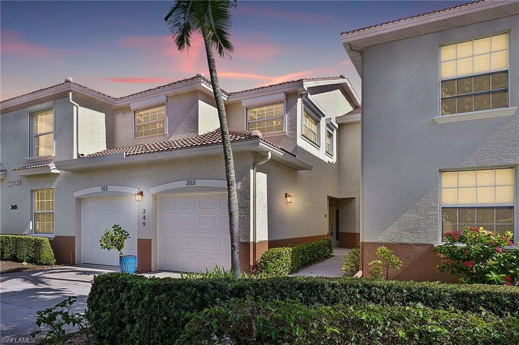 349 Dover PL 203 NAPLES, FL 34104