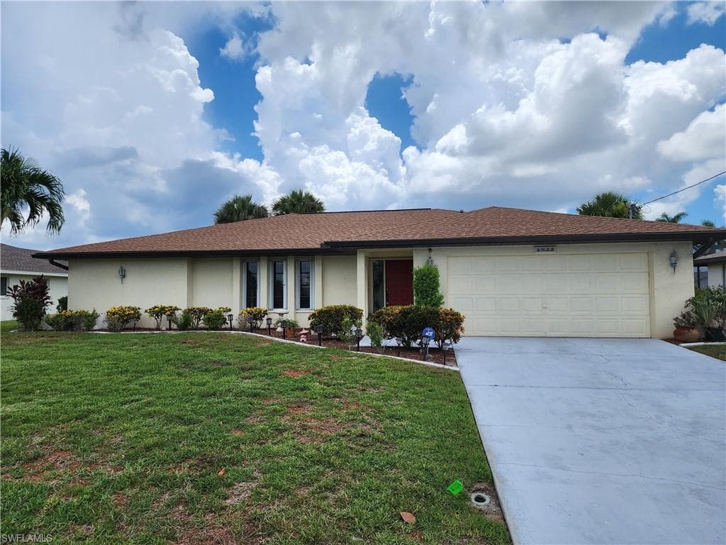 1822 SE 11th TER CAPE CORAL, FL 33990