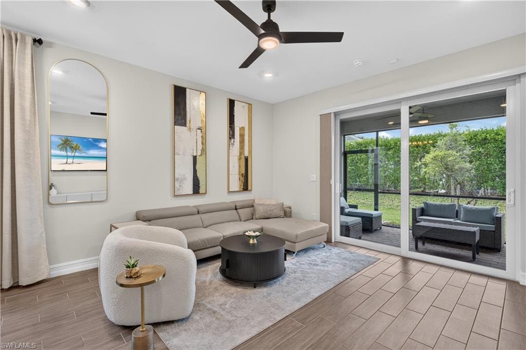 847 Enbrook LOOP NAPLES, FL 34114