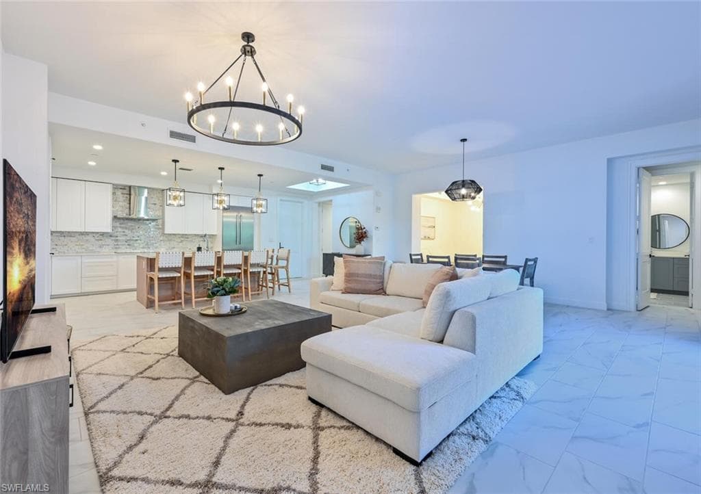 1115 Central AVE 243 NAPLES, FL 34102