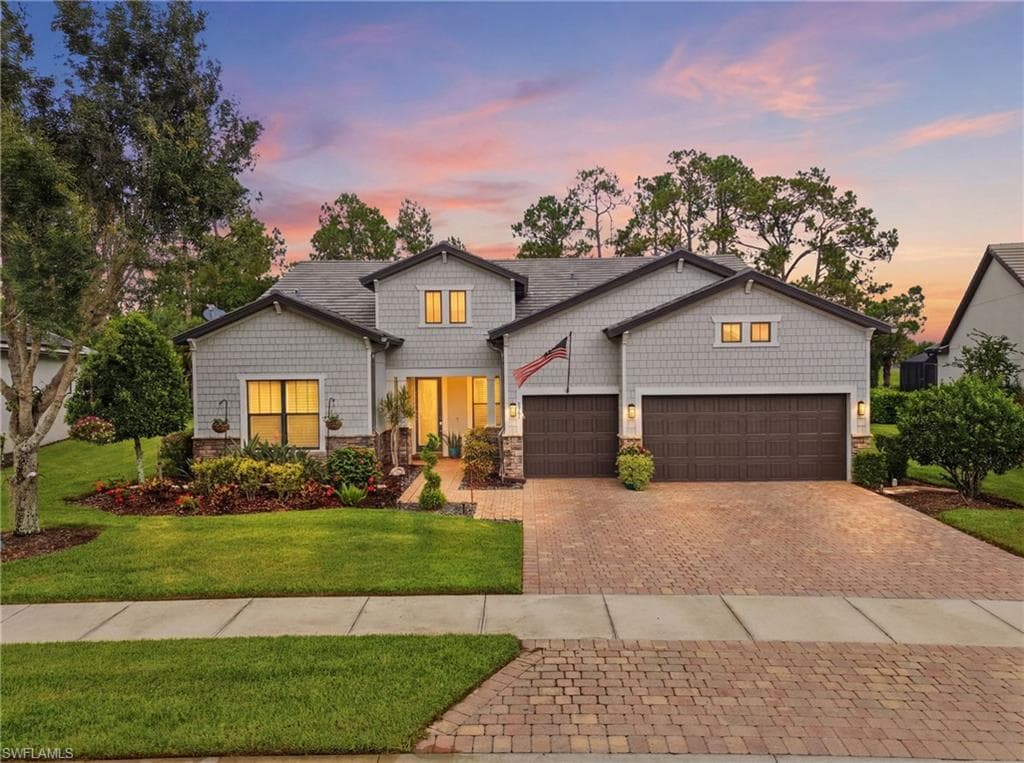 8961 Bahama Swallow WAY NAPLES, FL 34120