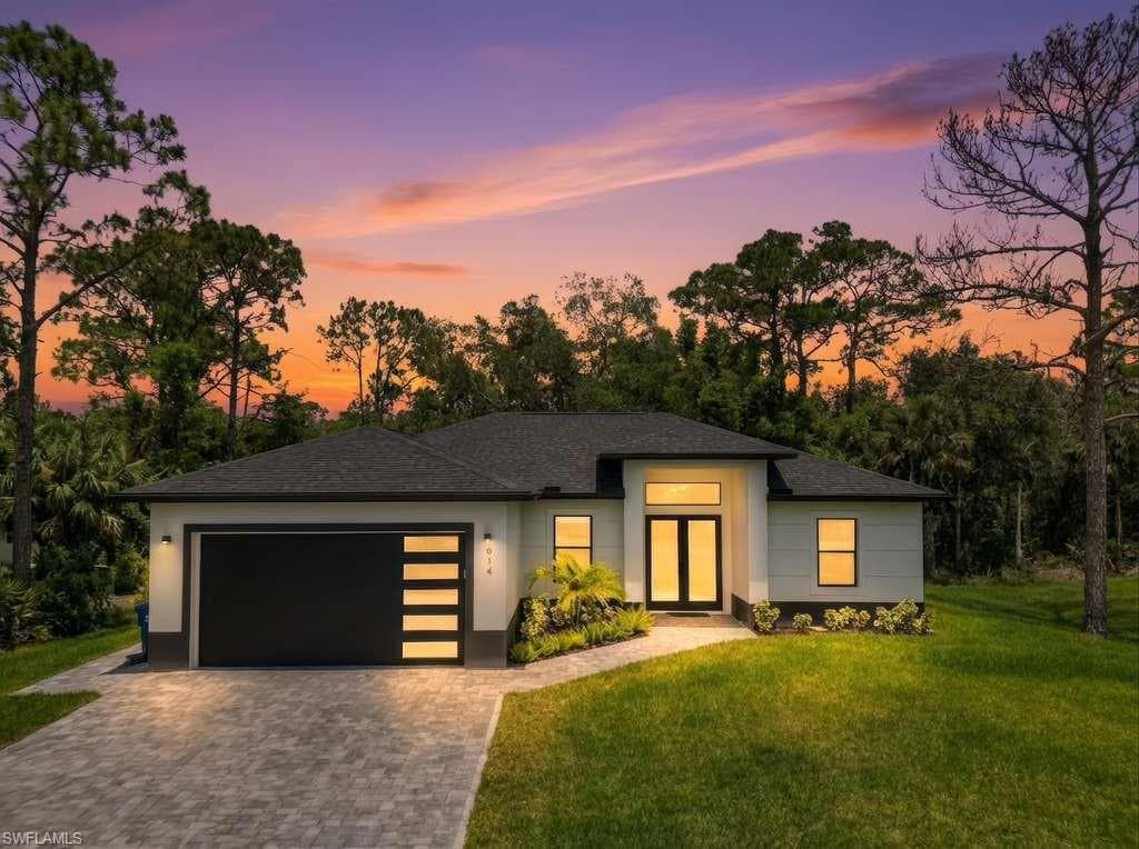 1914 Sunniland BLVD LEHIGH ACRES, FL 33971