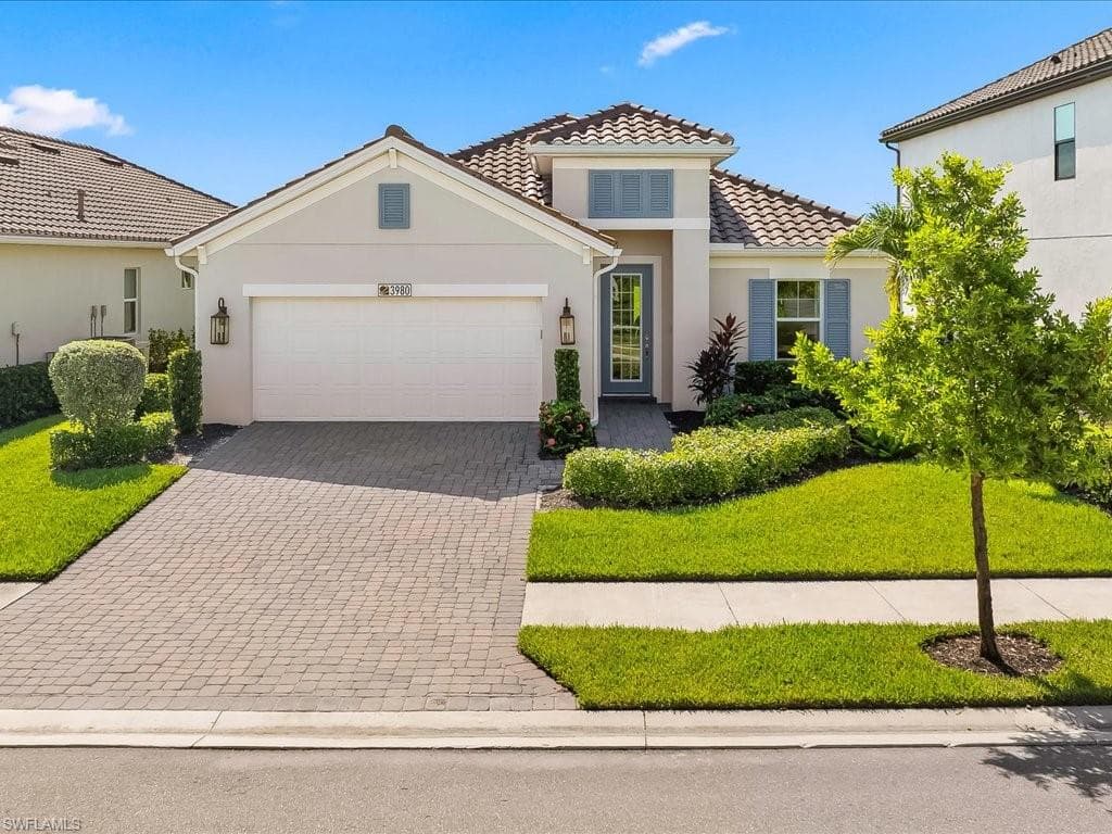 3980 Pegasus WAY NAPLES, FL 34120