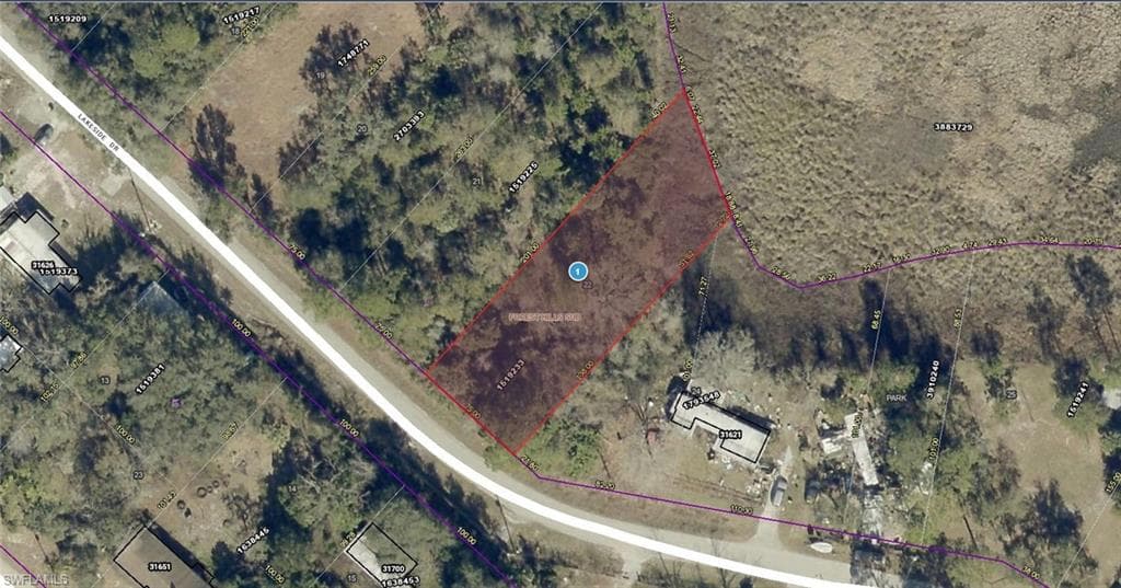 17-17-29-0200-00J-02200 Lakeside DR DE LAND, FL 32720