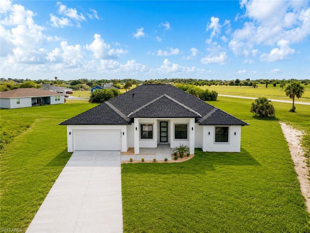 7013 ALPINE CT LABELLE, FL 33935