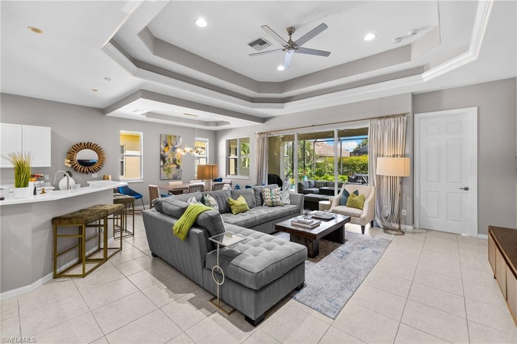 4208 Hampton LN NAPLES, FL 34119