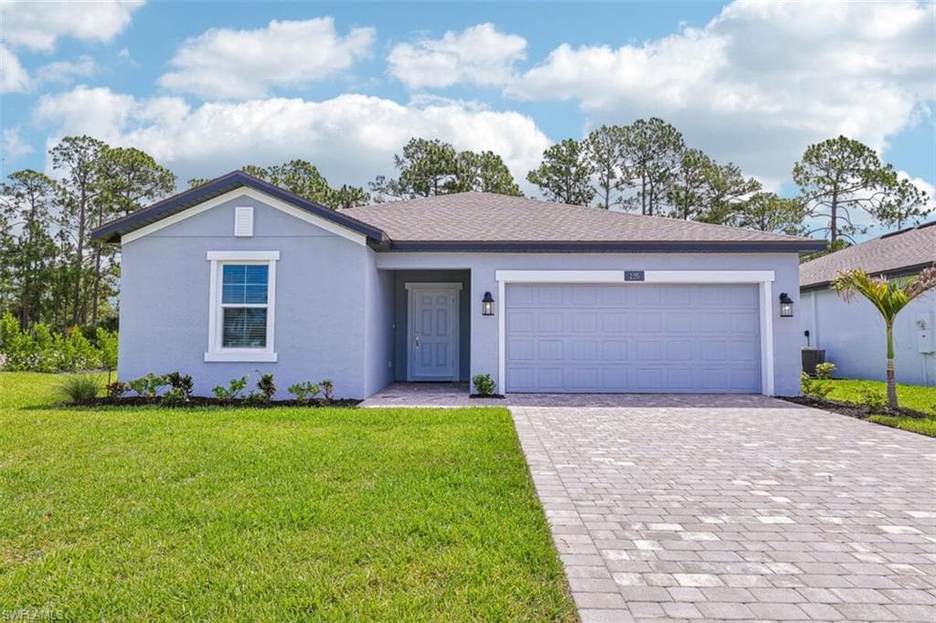 235 Lakeside Breeze WAY LEHIGH ACRES, FL 33936