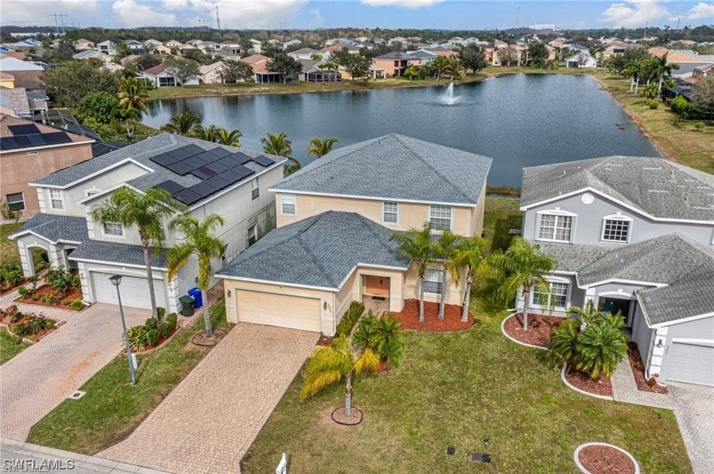 8289 Silver Birch WAY LEHIGH ACRES, FL 33971