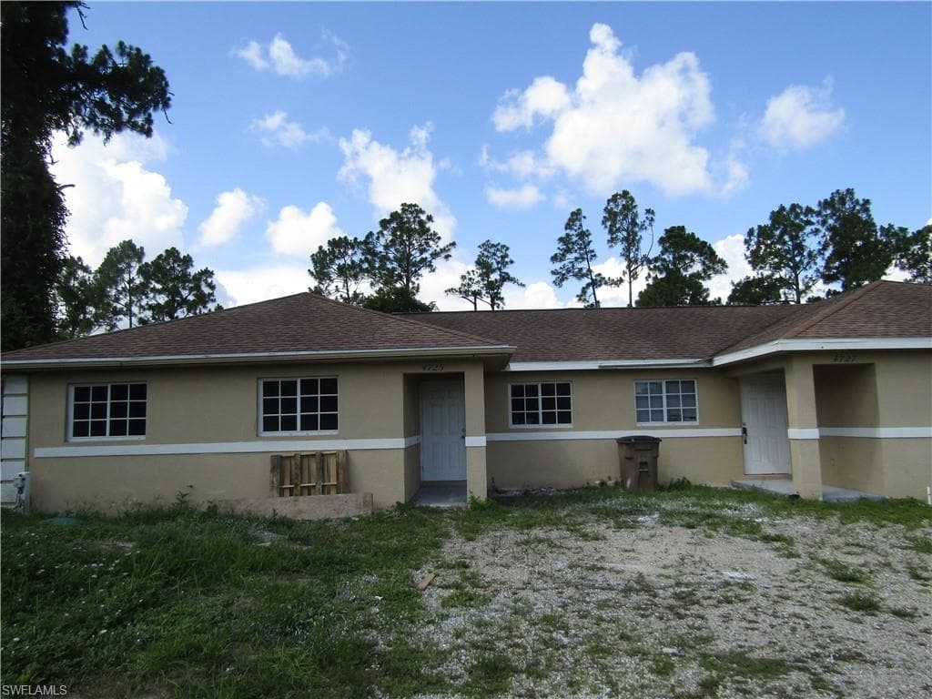 4525 28th ST SW LEHIGH ACRES, FL 33973