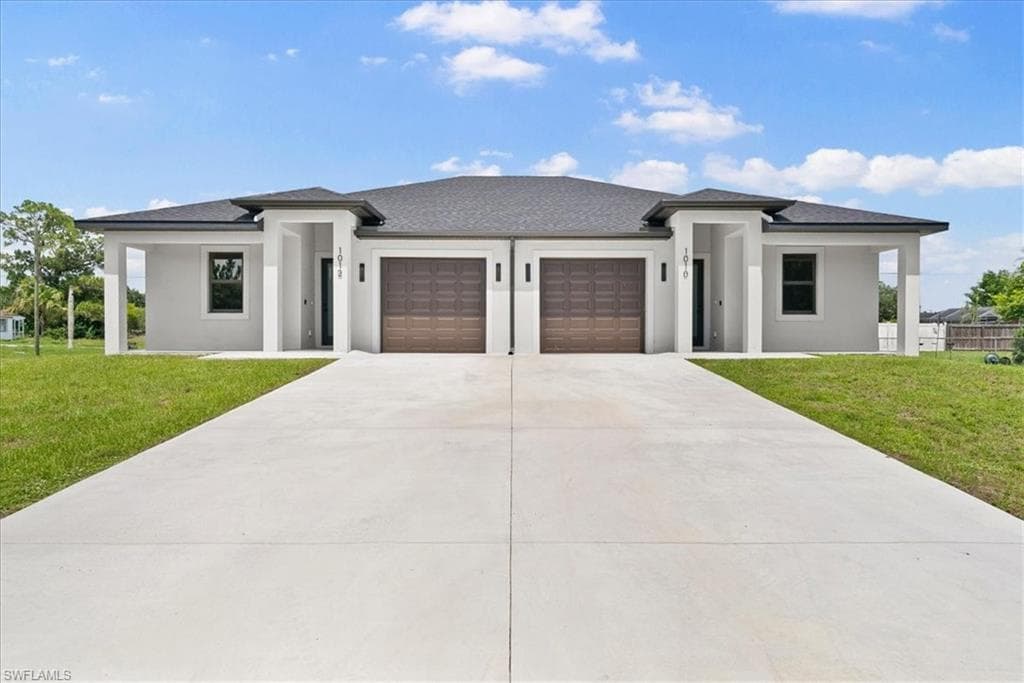 318 Naples AVE S LEHIGH ACRES, FL 33974