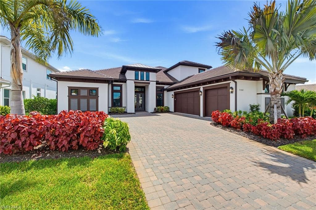 15382 Turin DR NAPLES, FL 34114