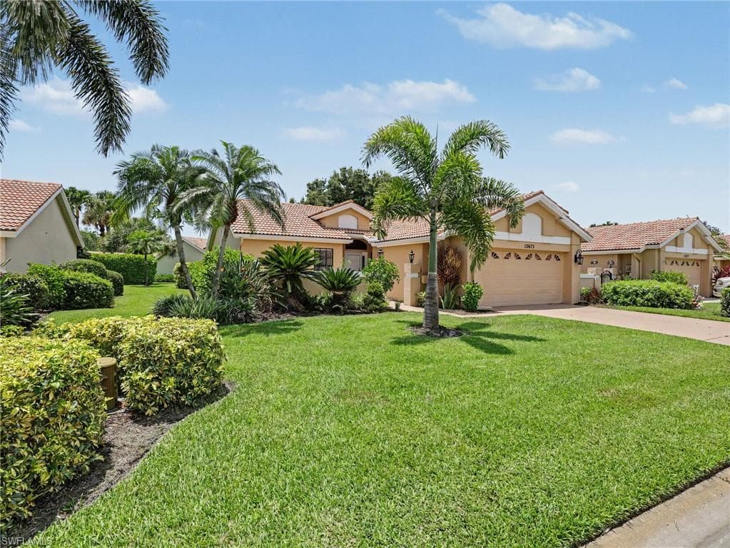 12673 Glen Hollow DR BONITA SPRINGS, FL 34135