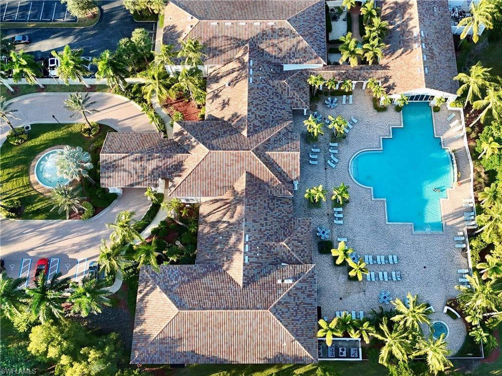 9044 Springview LOOP ESTERO, FL 33928