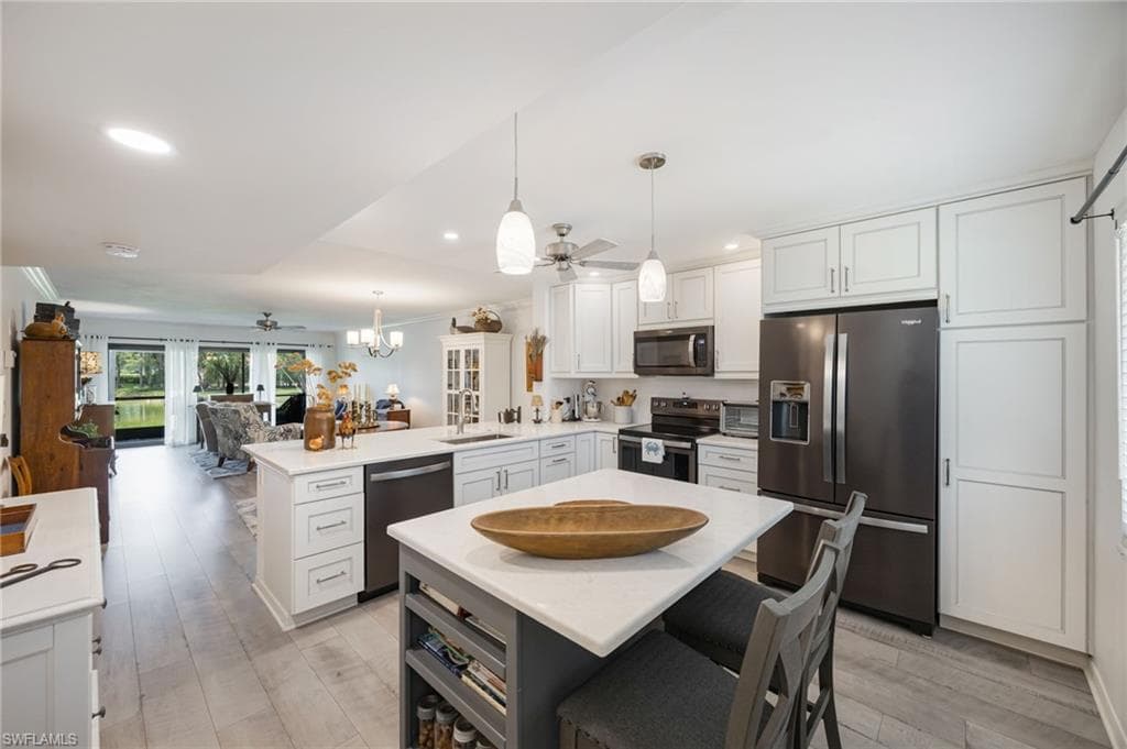 5724 Deauville CIR H107 NAPLES, FL 34112