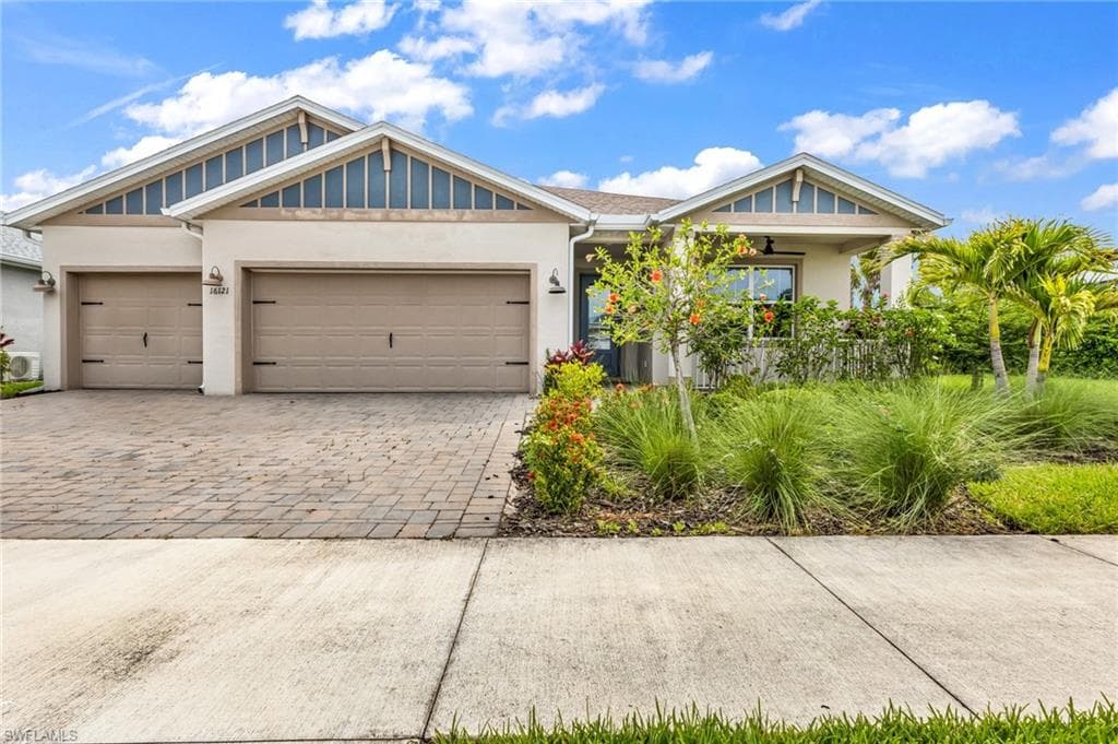 16121 Lotus WAY PUNTA GORDA, FL 33982