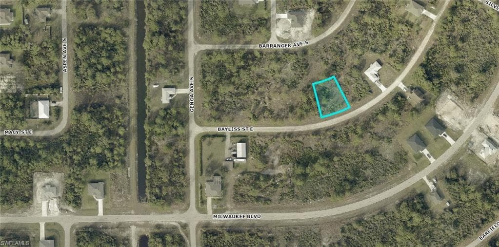 1115 Bayliss ST E LEHIGH ACRES, FL 33974