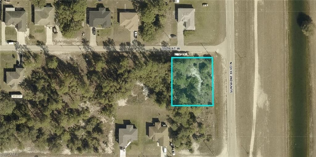 2501 39th ST W LEHIGH ACRES, FL 33971