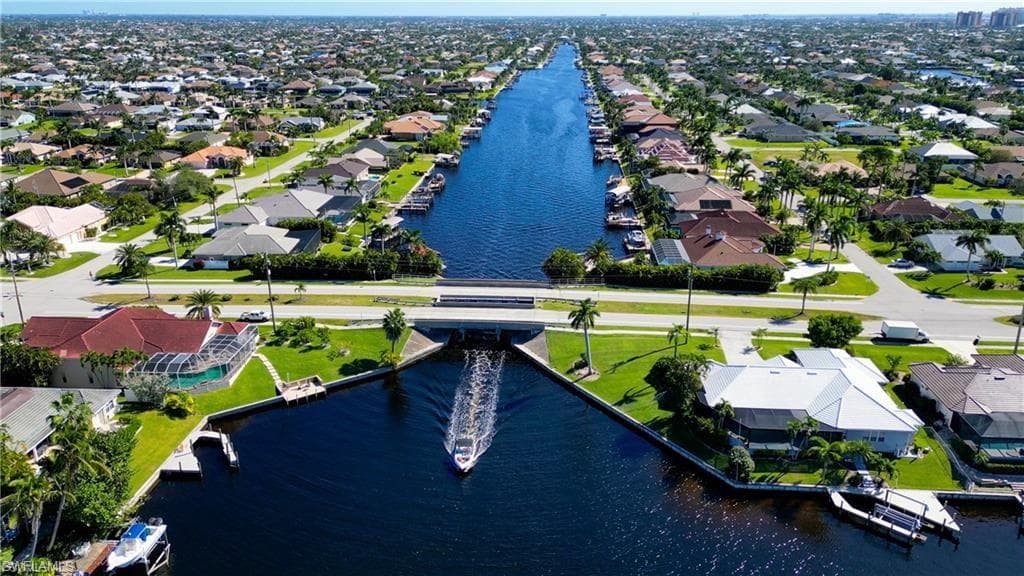 2720 SW 51st ST CAPE CORAL, FL 33914