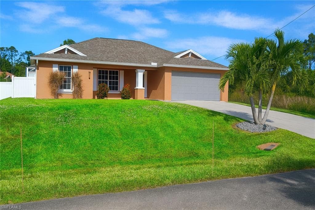 4304 14th ST W LEHIGH ACRES, FL 33971
