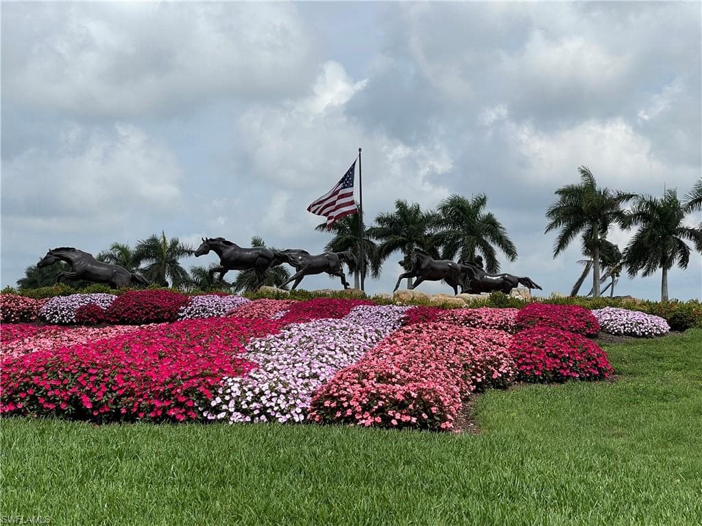 9009 Michael CIR 1-110 NAPLES, FL 34113