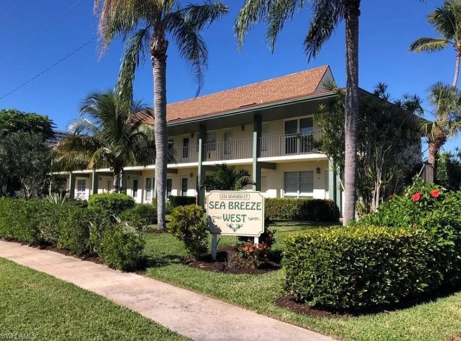 235 Seaview CT C8 MARCO ISLAND, FL 34145
