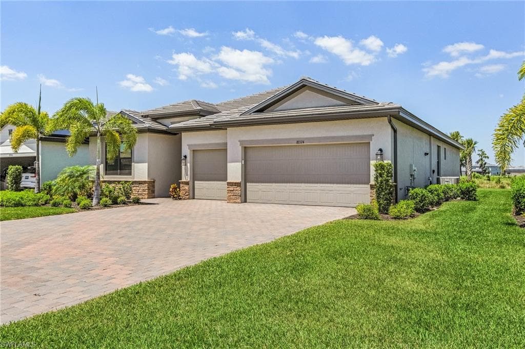 18324 Ridgeline DR ESTERO, FL 33928