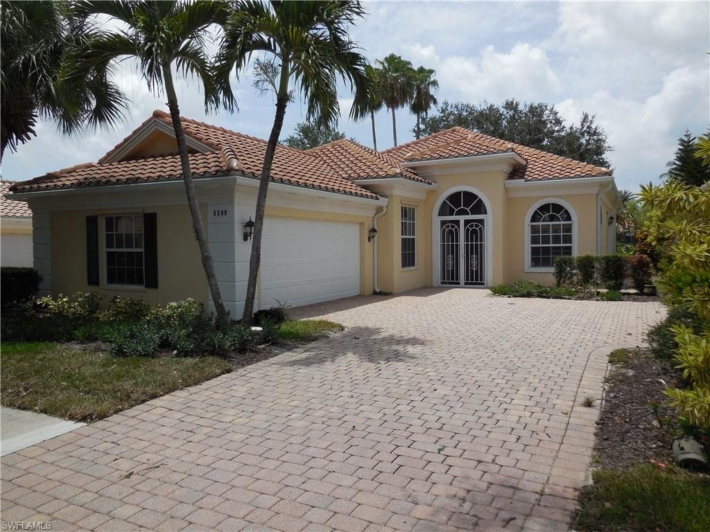 5299 Hawkesbury WAY NAPLES, FL 34119