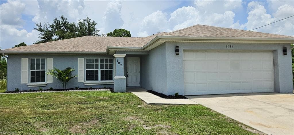 1021 Berwick ST LEHIGH ACRES, FL 33974