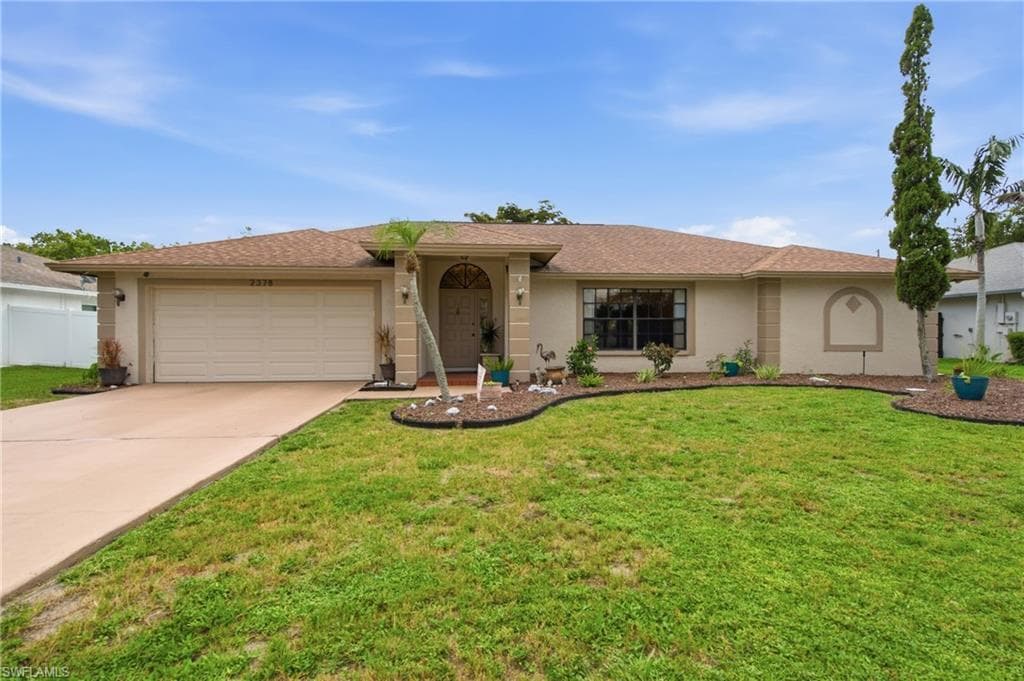 2378 River Reach DR NAPLES, FL 34104