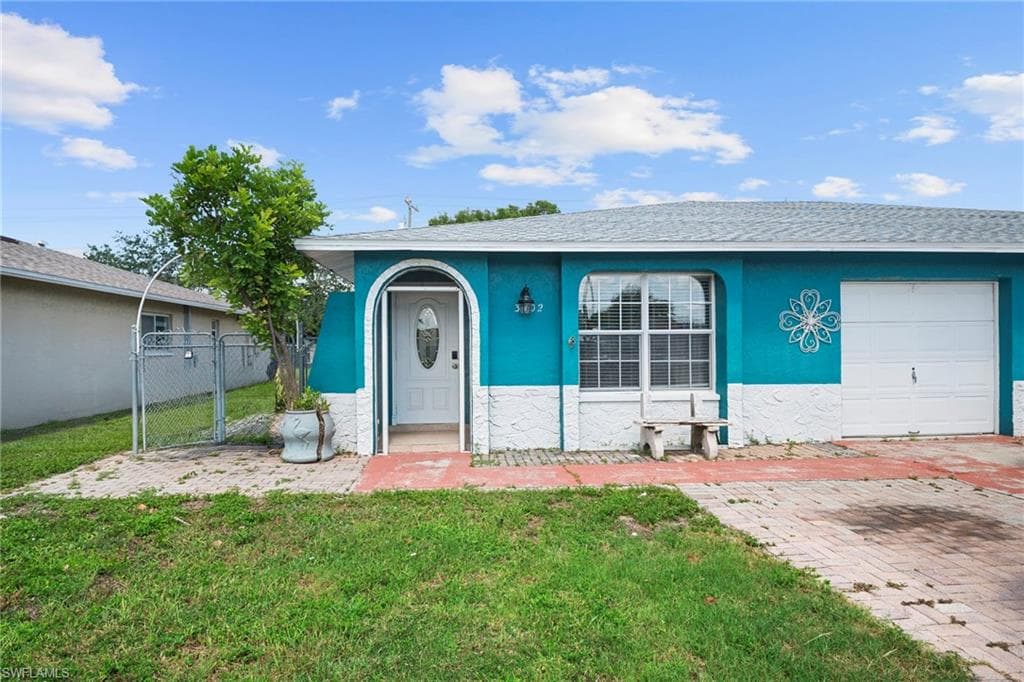 3402 santa barbara BLVD CAPE CORAL, FL 33914