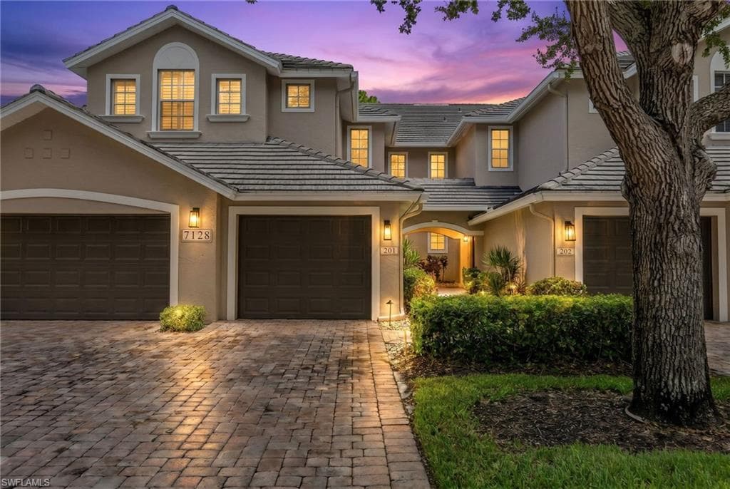 7128 Timberland CIR 201 NAPLES, FL 34109