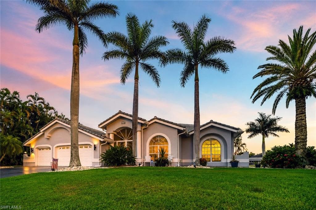 1716 SW 50th TER CAPE CORAL, FL 33914