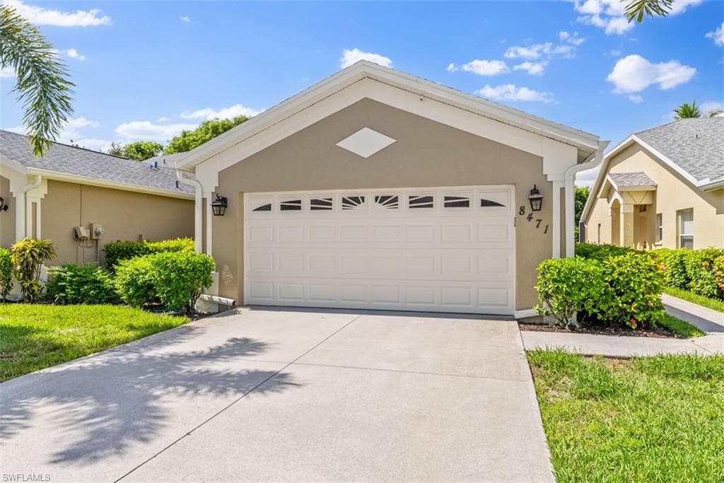8471 Ibis Cove CIR M677 NAPLES, FL 34119