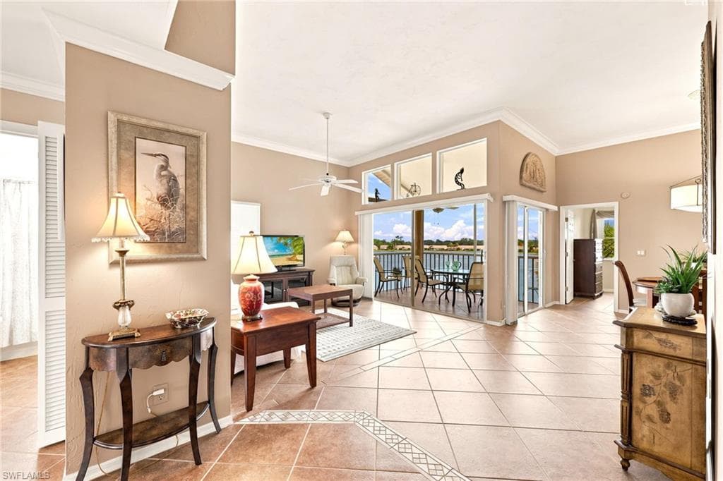 2671 Citrus Lake DR E306 NAPLES, FL 34109