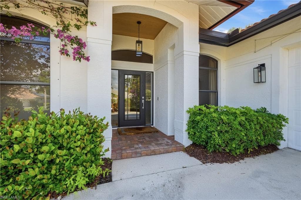 28360 Del Lago WAY BONITA SPRINGS, FL 34135