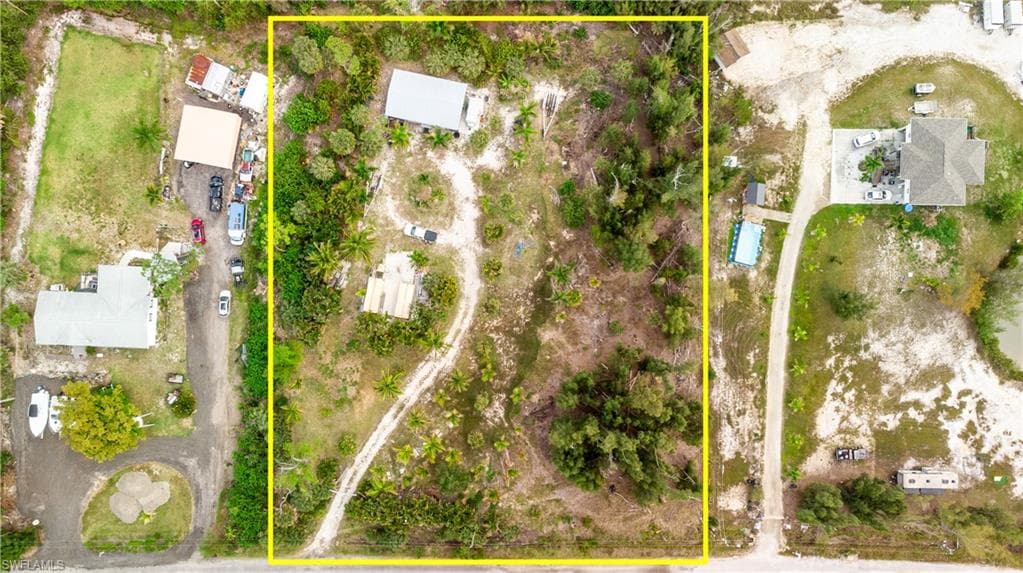 4236/4210 Berkshire RD ST. JAMES CITY, FL 33956