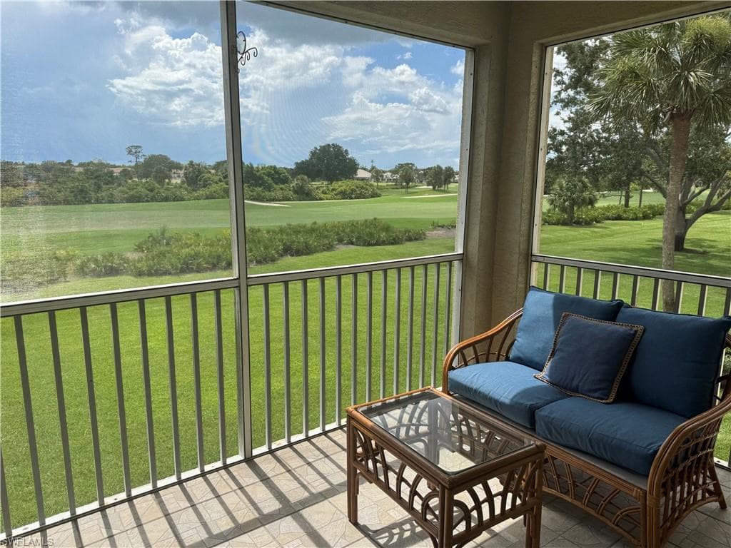 9500 Highland Woods BLVD 207 BONITA SPRINGS, FL 34135